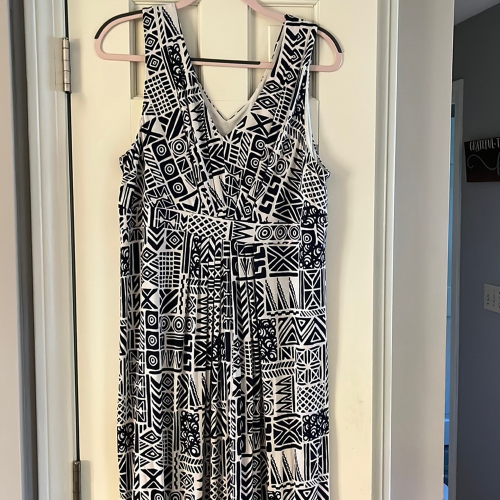 Selling XL Long Maxi Dress.